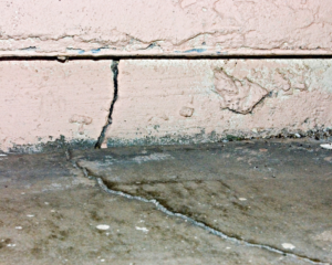 foundation floor crack